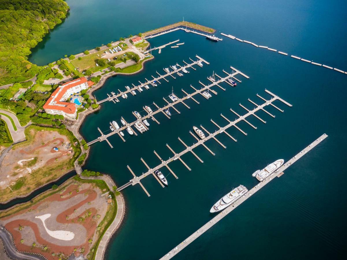 Marina Papagayo Suites Culebra Bagian luar foto